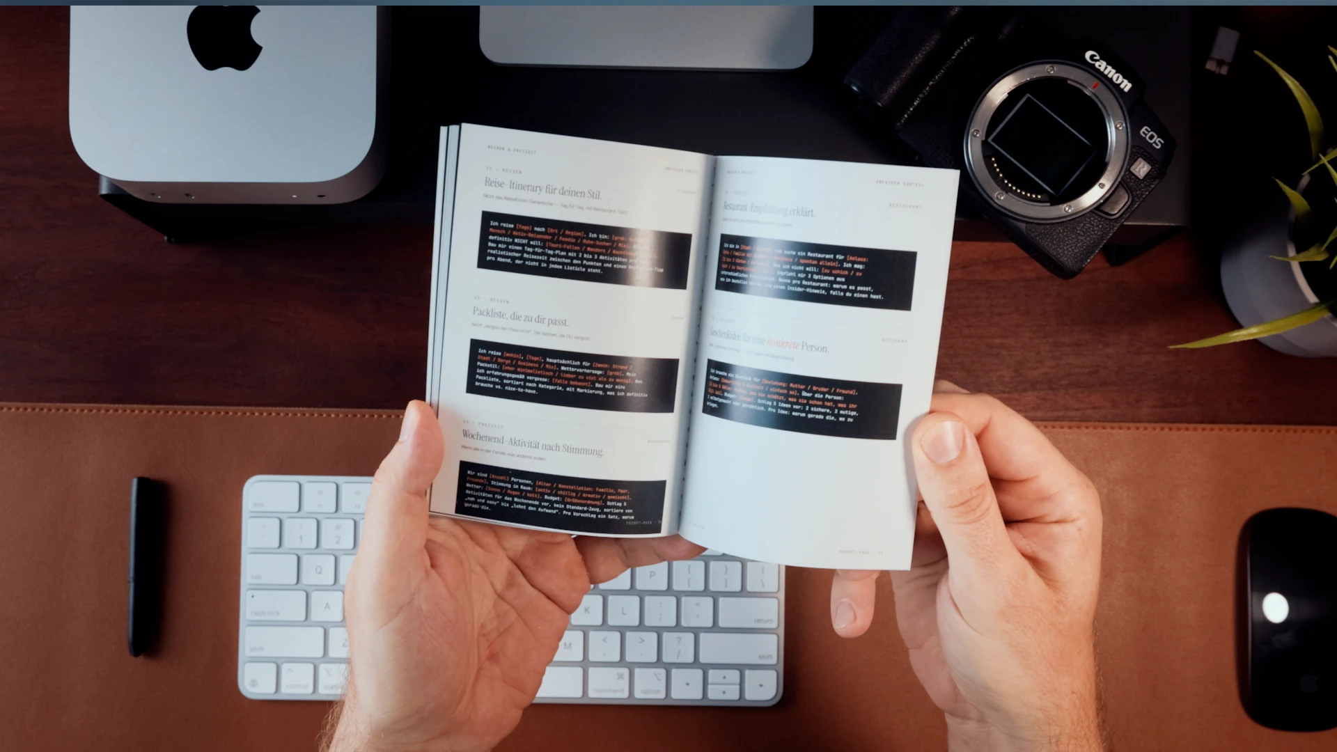 Das UNFAIRE PROMPTS Pack als aufgeschlagenes Booklet